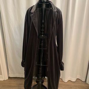 NWT-Dance & Marvel Caviar Light Jacket